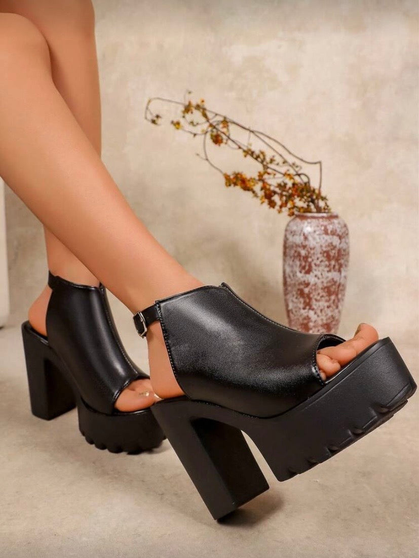 Sandales à Talon Haut Femme – Talon Épais Style Romain, Coupe Large, Printemps/Été