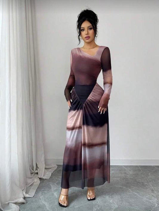 Robe élégante à maille et imprimé tie-dye, col asymétrique, coupe ajustée avec bas volant et fronces ✨