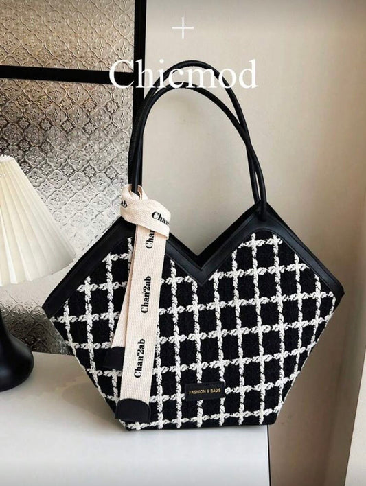Grand sac cabas porté épaule avec foulard, grande capacité et style élégant pour le quotidien 👜