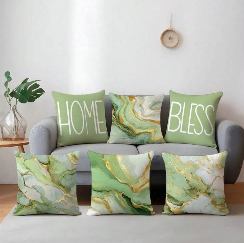 Lot de 6 housses de coussin à motif marbre bleu en velours doux, idéales pour apporter une touche moderne à votre salon ou votre chambre.
