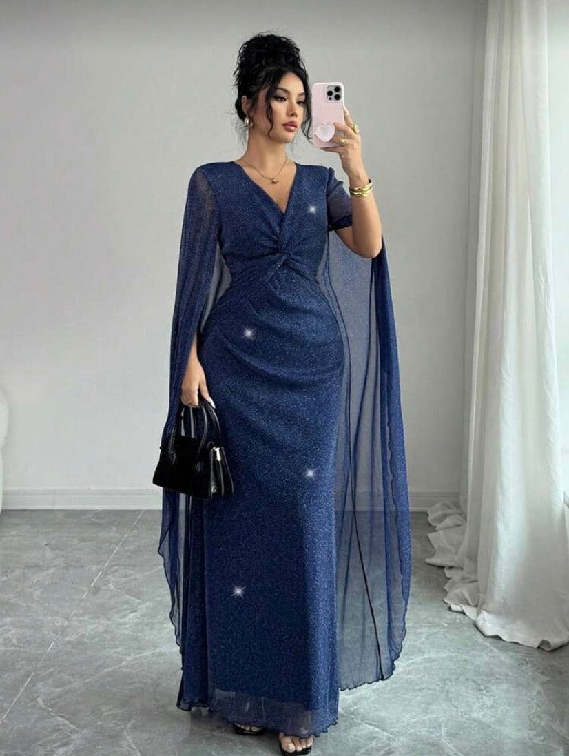 Robe maxi scintillante à manches longues, col V torsadé et coupe fluide élégante