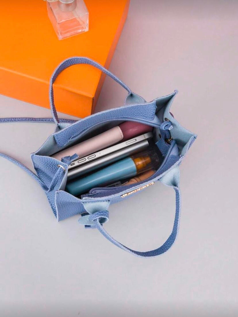 Petit sac carré texturé, porté main ou croisé, style élégant pour femme 👜