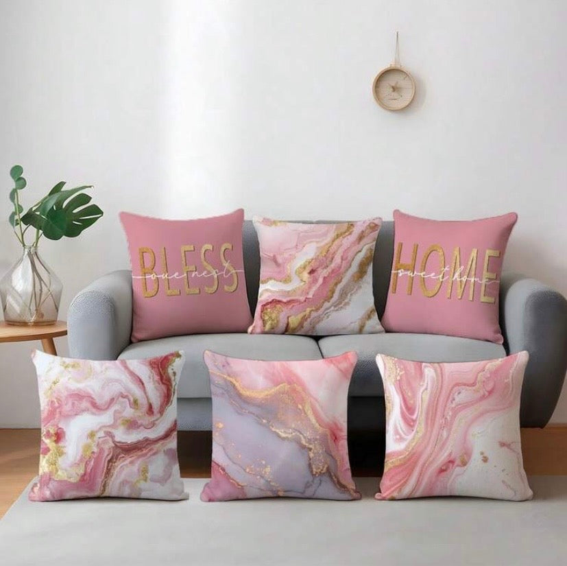 Lot de 6 housses de coussin à motif marbre bleu en velours doux, idéales pour apporter une touche moderne à votre salon ou votre chambre.