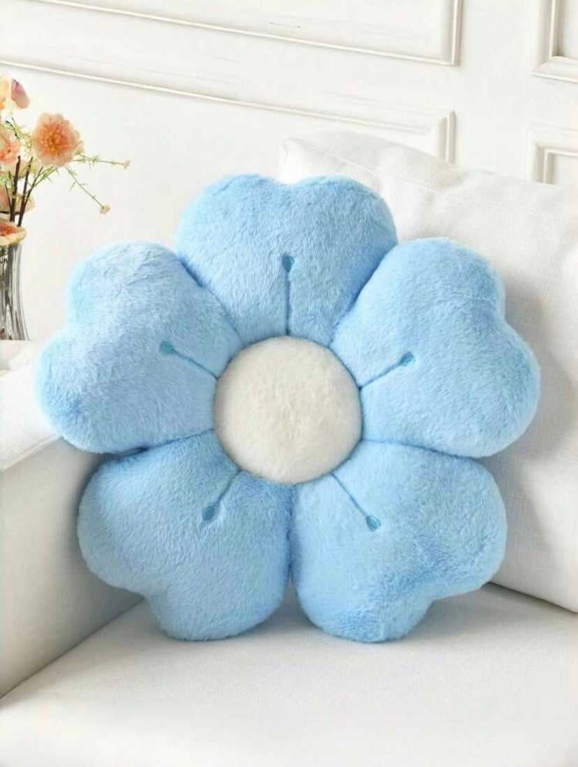 Coussin décoratif en forme de marguerite avec revêtement en fausse fourrure douce, idéal pour le canapé, la chambre ou le salon.