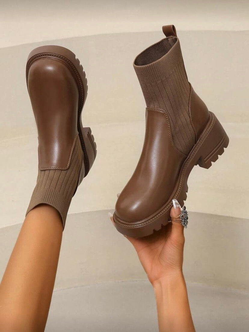 Bottines Femme Ajustées Style Britannique – Confort Élastique, Idéales avec Leggings et Jeans