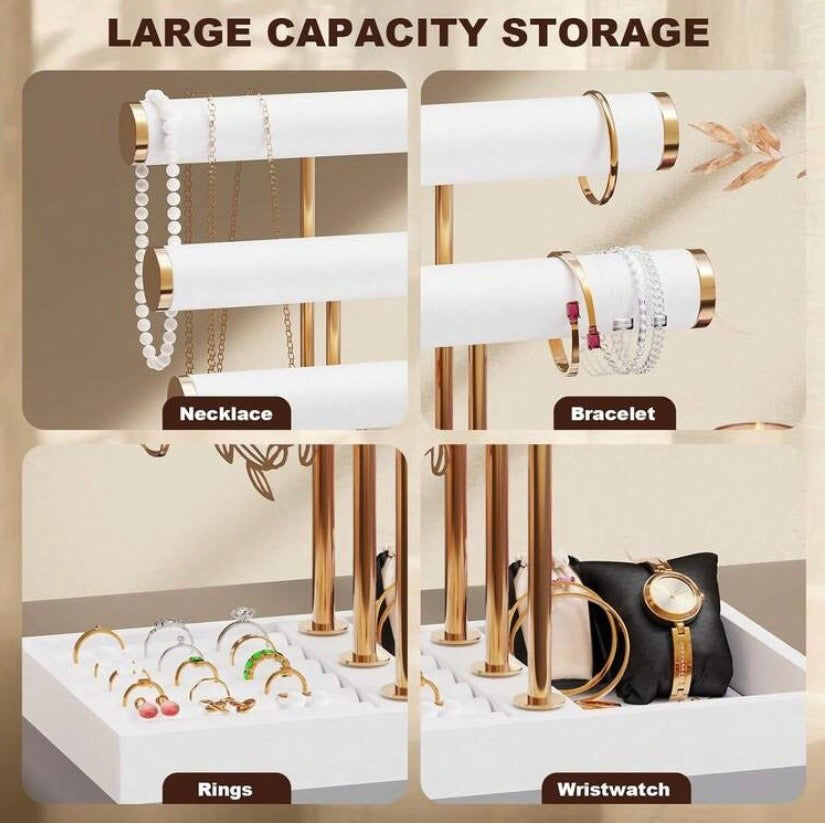 Présentoir à bijoux 3 niveaux beige avec support pour colliers, bracelets et bagues, idéal pour organiser et exposer ses accessoires.