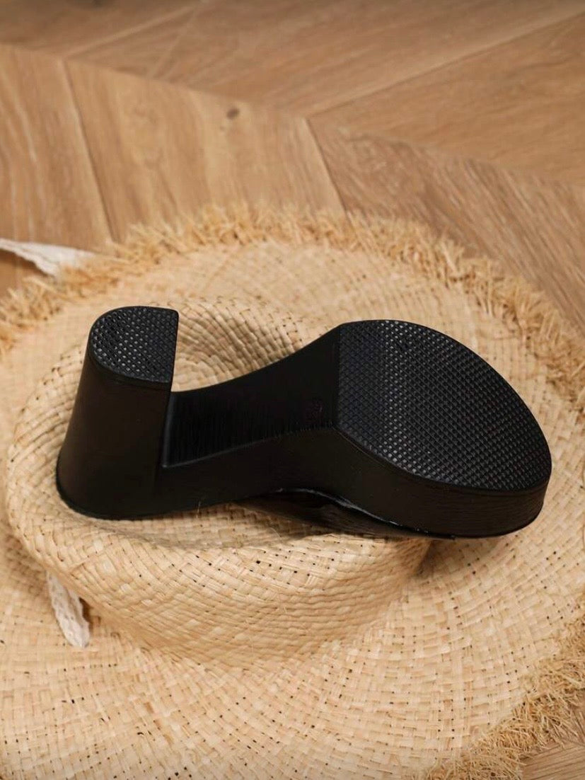 Sandales à Talon Haut et Plateforme – Semelle Épaisse Style Vernis, Confortables, Idéales Été et Soirée