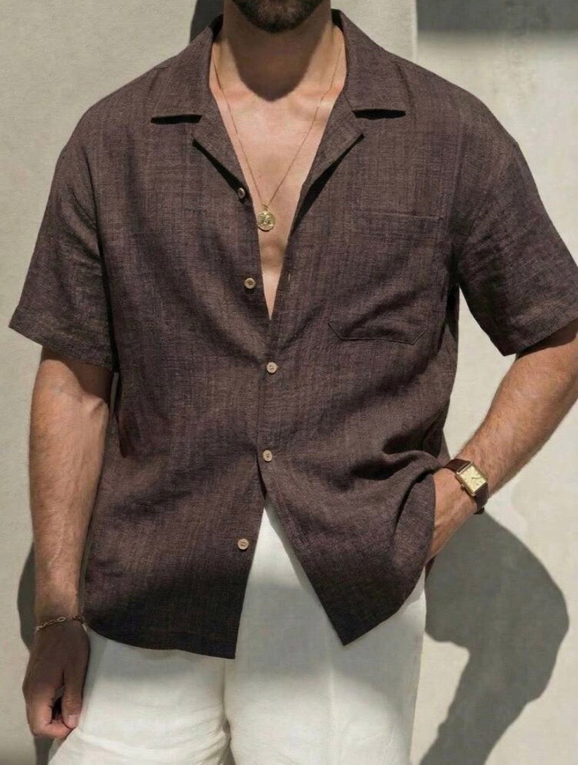 Chemise décontractée pour homme coupe ample effet lin, légère et respirante, idéale pour les vacances d’été et les sorties décontractées.
