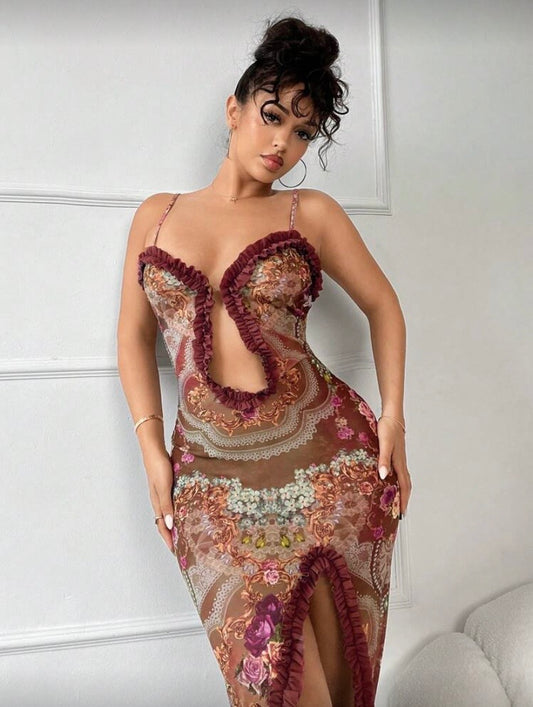 Robe Midi Moulante à Imprimé Floral – Sans Manches, Volants et Découpe Élégante 🌸✨