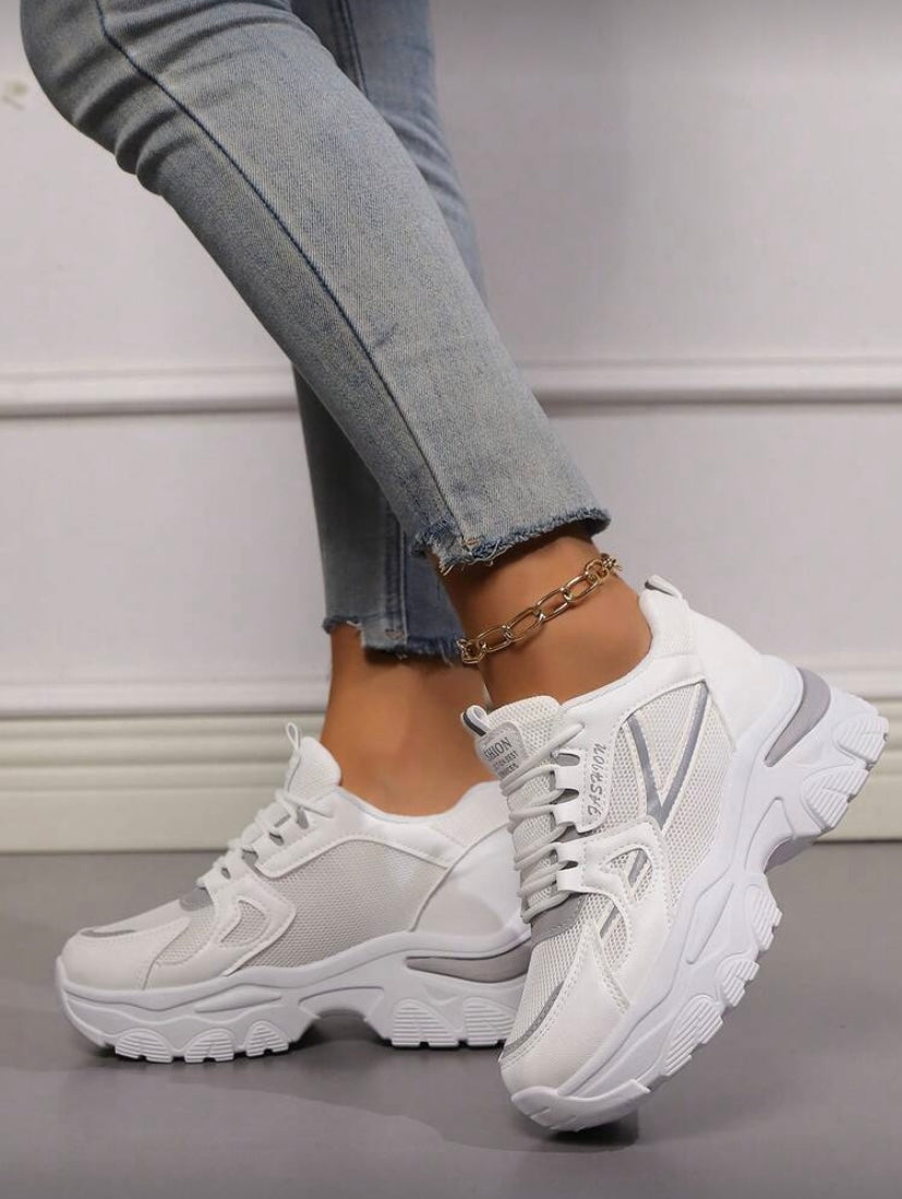 Baskets épaisses imperméables à lacets, style sportif et confortable 👟