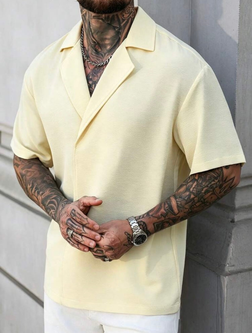 Chemise décontractée homme à col à revers, coupe ample unie, style été et vacances décontractées