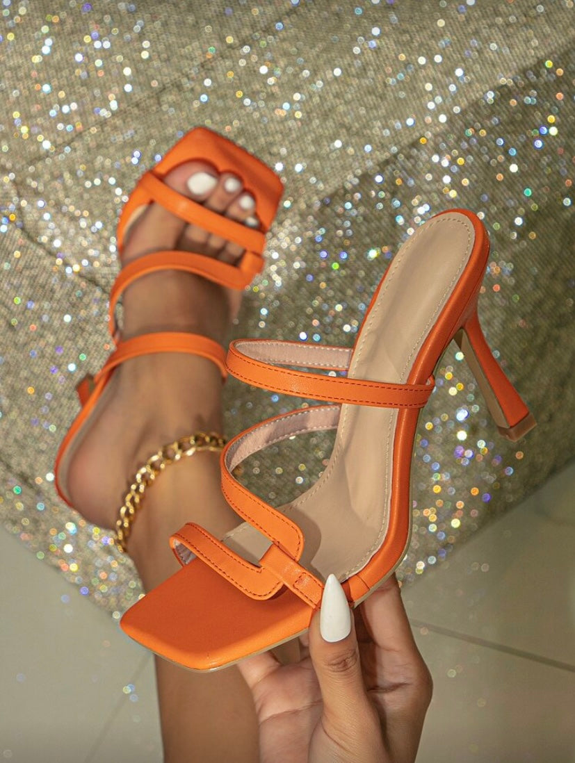 Mules à talons hauts bout carré, coupe confortable et élégante 👠✨