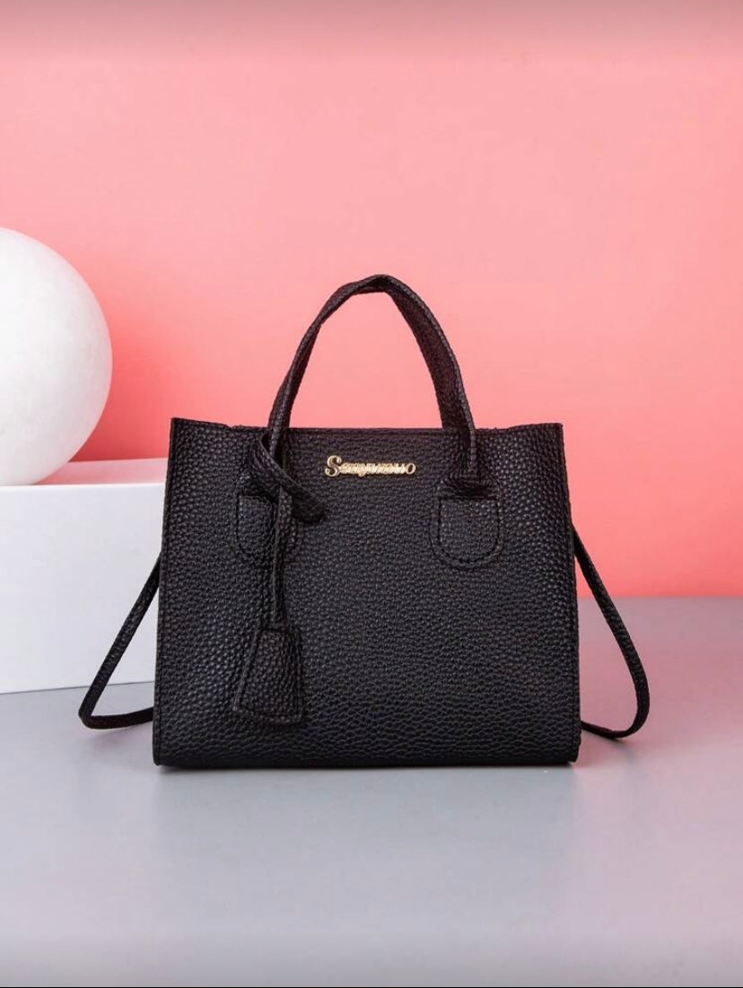 Petit sac carré texturé, porté main ou croisé, style élégant pour femme 👜