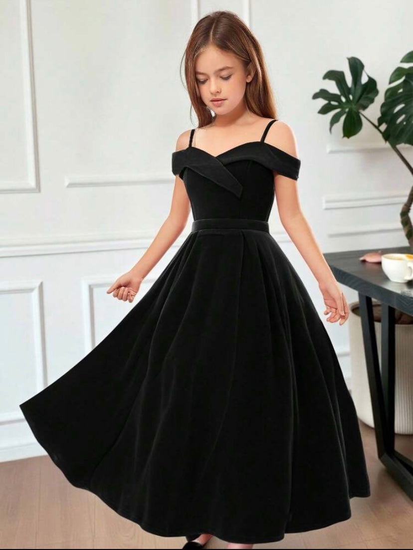 Robe Longue Velours Fille Épaule Dénudée – Style Princesse